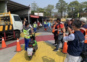 搭配統一教材教學 駕訓班學員學習力大提昇