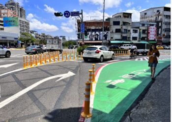 高市完成一萬公尺行人步道 公私協力支持行人零傷亡