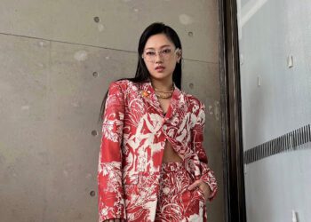 男裝出席姐妹春酒 琟娜Verna英姿讓A-Lin驚艷