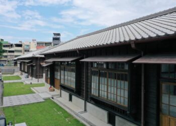 中市文化建設全壘打 外埔圖書館、清水眷村診療所、刑務所官舍群等7案 獲國家卓越建設獎