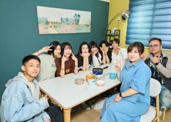 GENBLUE幻藍小熊母親節前夕高唱〈聽妳的話〉跨海向媽咪傳情示愛