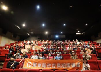 屏縣府行動支持奧斯卡影帝鉅作《父親》 打造「失智綠色通道」呵護失智老寶貝