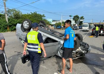 （翻車救援片）苗栗市自小客車翻覆　駕駛受傷送醫