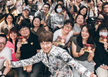 睽違七年與粉絲再聚首 邰正宵新專輯《重燃愛戀貳》唯一簽唱會 粉絲擠爆