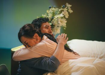 陳亞蘭視帝級演技炸裂 深吻莊凱勛道別哭暴粉絲