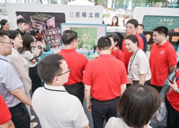 在香江之畔遇見德陽