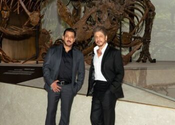 寶萊塢巨星 Shah Rukh Khan 及 Salman Khan 現身阿布扎比自然史博物館 VIP 開幕禮