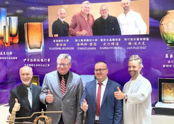 摩瑟水晶「三巨頭」齊聚台北 古典雕刻與現代美學激盪極致對話