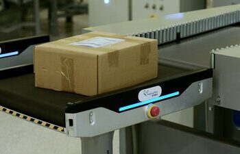 Geek+聯同香港郵政建立全港首個機械人郵件分揀系統