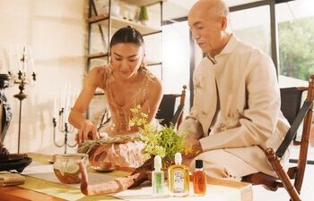 楊文蔚演繹健絡通新廣告 與黃天賜教授對談運動復康