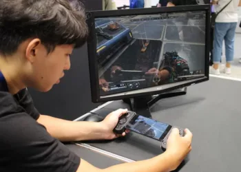 手機一秒化身雲端遊戲掌機　碩擎科技於夏日電玩展發表 Serafim S3 遊戲手把