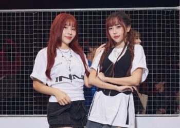 「F1賽車場搬上台北時裝周」啦啦隊女神魏詩娗、蔣佳沂登場時尚伸展台