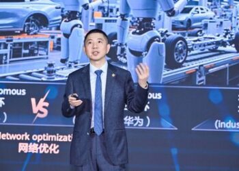 華為AI-Centric星河AI網絡全面升級，躍升行業智能化