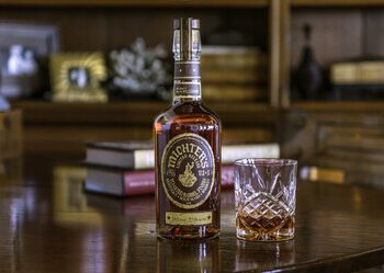 Michter’s「烘烤桶餘韻系列」再獻新作，宣佈推出 2025 年份 Michter’s US*1 烘烤桶餘韻酸麥芽威士忌