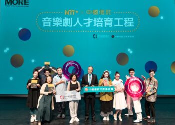 是戰爭的砲聲、還是戀愛鈴聲先響起 音樂劇切中時代命題