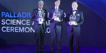 全球鈀金創新應用大賽頒獎典禮在香港舉行，表彰最具創新性的鈀基技術