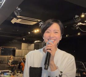 梁詠琪首次攻蛋深夜練團 無預警開直播造成全網暴動！