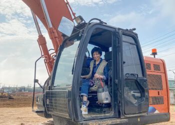 王瞳加入民視八點檔《愛的榮耀》 挑戰開怪手成「工地情人」