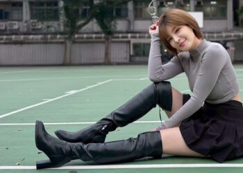 孟子孫女太犯規！孟慶而校園一幕掀暴動 近百萬人搶看喊：老師我要旁聽