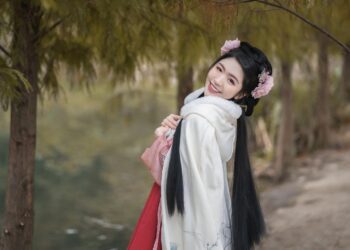 歌手張安琪為江南風光著迷　新歌〈伊人〉傳遞詩經感動