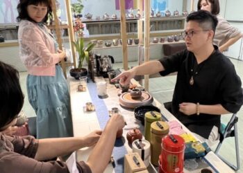 新竹遠百六樓11/7-11/15與藝術有約 「溫柔進了誰的眼」