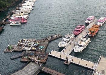 （有片）小犬吹斷日月潭工作平台繩索　飄了1公里險衝撞遊艇