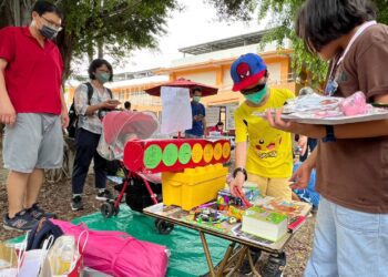 兒童市集 分享玩具和尋寶