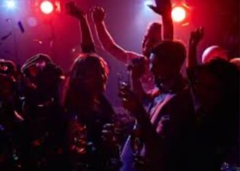 多人運動網站業主竟公然找贊助 　網轟：台灣快變成「色情王國」