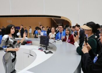 呼吁加強科技合作