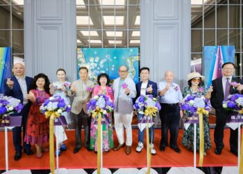 總裁畫家江屘菊 「圓·宇宙」創作個展 豐邑建設藝界合作熱鬧開展