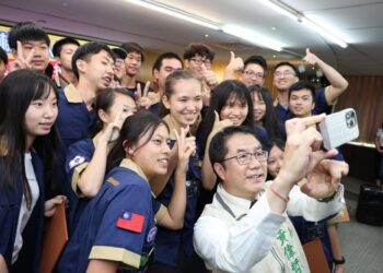 南市代表奪 兩項機器人世界冠軍賽大獎