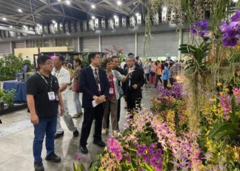 黃偉哲出席新加坡亞太蘭展閉幕　宣告下屆亞太蘭展2025年台南見