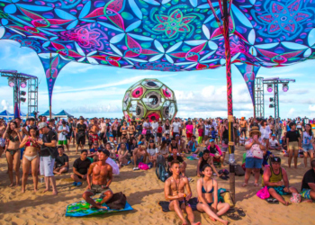 炫彩舞台、夢幻打卡點 2023海洋音樂祭讓你拍到停不下來