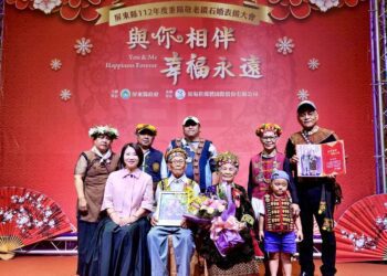 「與你相伴 幸福永遠」 重陽敬老鑽石婚表揚大會 36對鑽石佳偶連袂出席慶祝