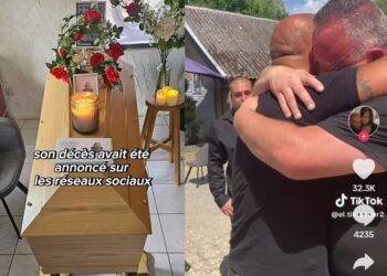 真人版死者甦醒？一名男子搭直升機降臨在自己的葬禮驚呆眾人！ 