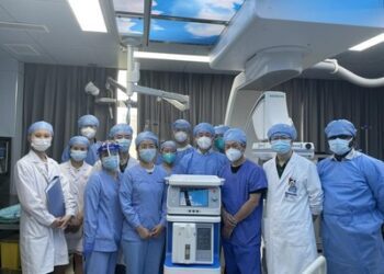 堃博醫療肺部去神經射頻消融系統（TLD）完成註冊臨床首例手術