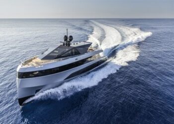 法拉帝閃耀2024新加坡遊艇節 展示豪華遊艇新風尚