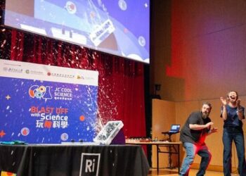 「賽馬會探索科學」計劃 全面推廣探究式學習體驗