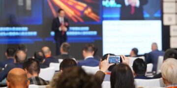 新華三Digital Tour 2025在香港舉行「Synergy+」開啓數字港澳美好明天