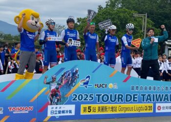 漾新聞 | 2025環台自由車最終戰 六堆田野激戰衝刺總冠軍