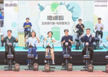 漾新聞|跑在雲端看高雄！陳其邁揭幕高架運動園區