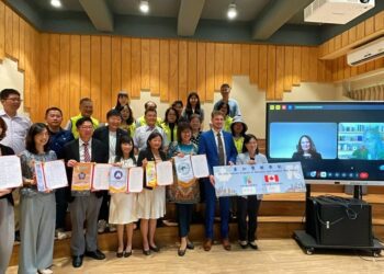 漾新聞| 高雄市有六所高中可以雙修加拿大文憑 ！六校攜手挺進加拿大！高雄雙聯學制再創國際新局