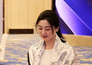 看懂世界、連結人心：曾莉雯老師用「幸福心學園」開啟女性領導力的新時代