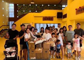 【人物專訪報導】凱爹攜手警方打詐、打造新批發藍海 更以實際行動回饋社會，將愛傳遞到世界各地