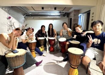 以金融為根、以善意為橋——專訪「共築善意」創辦人 李婧媛協理 開啟熟齡學習與幸福新篇章