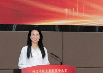 鄧依珊領導相信過程文化教育 推出安養合約及股權分潤 共享公司成長回報