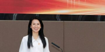 鄧依珊領導相信過程文化教育 推出安養合約及股權分潤 共享公司成長回報