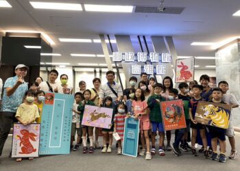 郵政博物館高雄館「兒童畫．兒童話-從孩子的視界看世界」專題講座好評不斷 – 歡迎大家一起進館欣賞純真童趣的畫作與方寸藝術之美