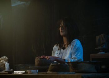 周采詩《泥娃娃》劇本驚悚分三次讀完 心臟不適醫院看診竟查無病因