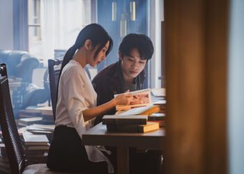 初孟軒認了對邵雨薇心動 兩人近距離接觸太緊張